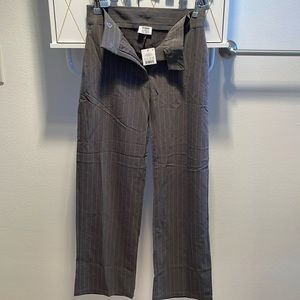 Sell casual pant from Cotton On.